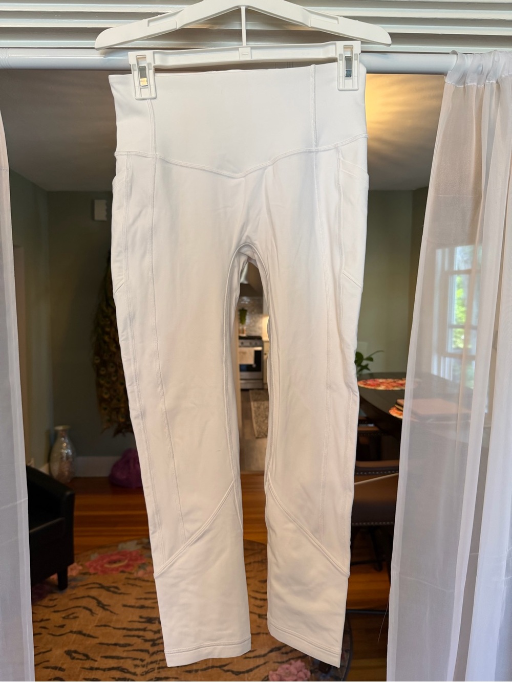 lululemon athletica White FAST AND FREE